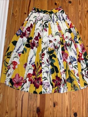 Rococo Sand Yellow and White Floral A-Line Maxi Skirt